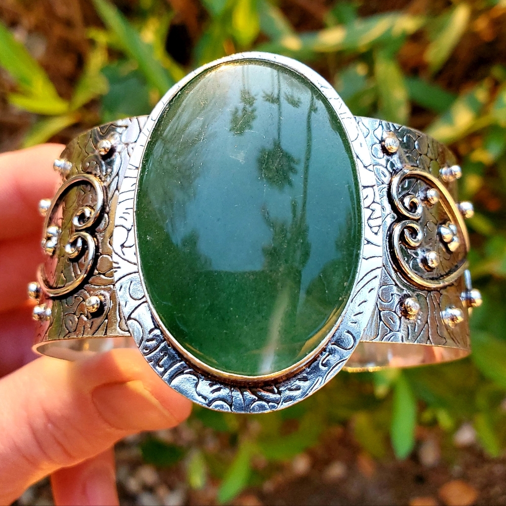 New Green Aventurine 925 Silver Cuff Bracelet.